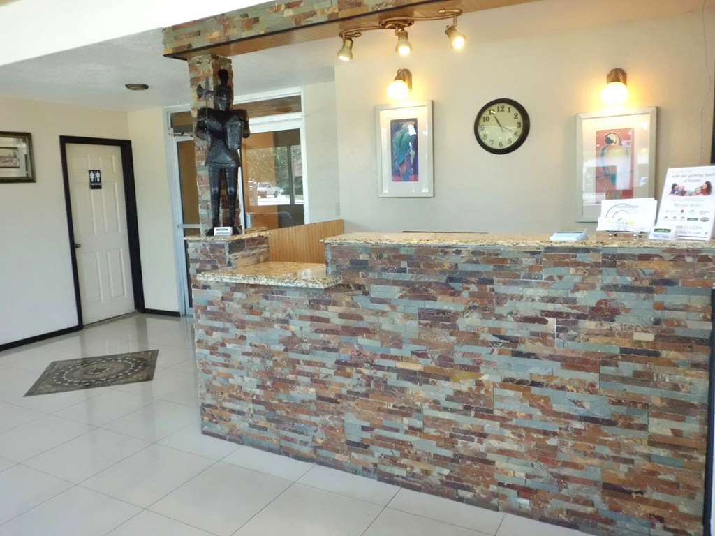 Hotel America's & Suites-lakeland
